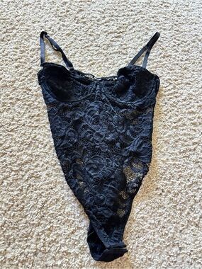 Black Sheer Floral Lace Bodysuit size M